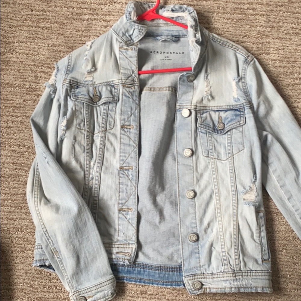 Aeropostale Jean distressed jean jacket